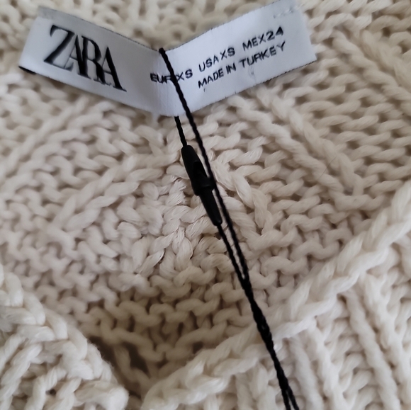 NWT Zara Ruffled Knit Drawstring Top in Cream XS Flounce Hem Tie Front Closure - Picture 4 of 8